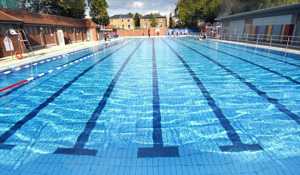 swimming and your teeth